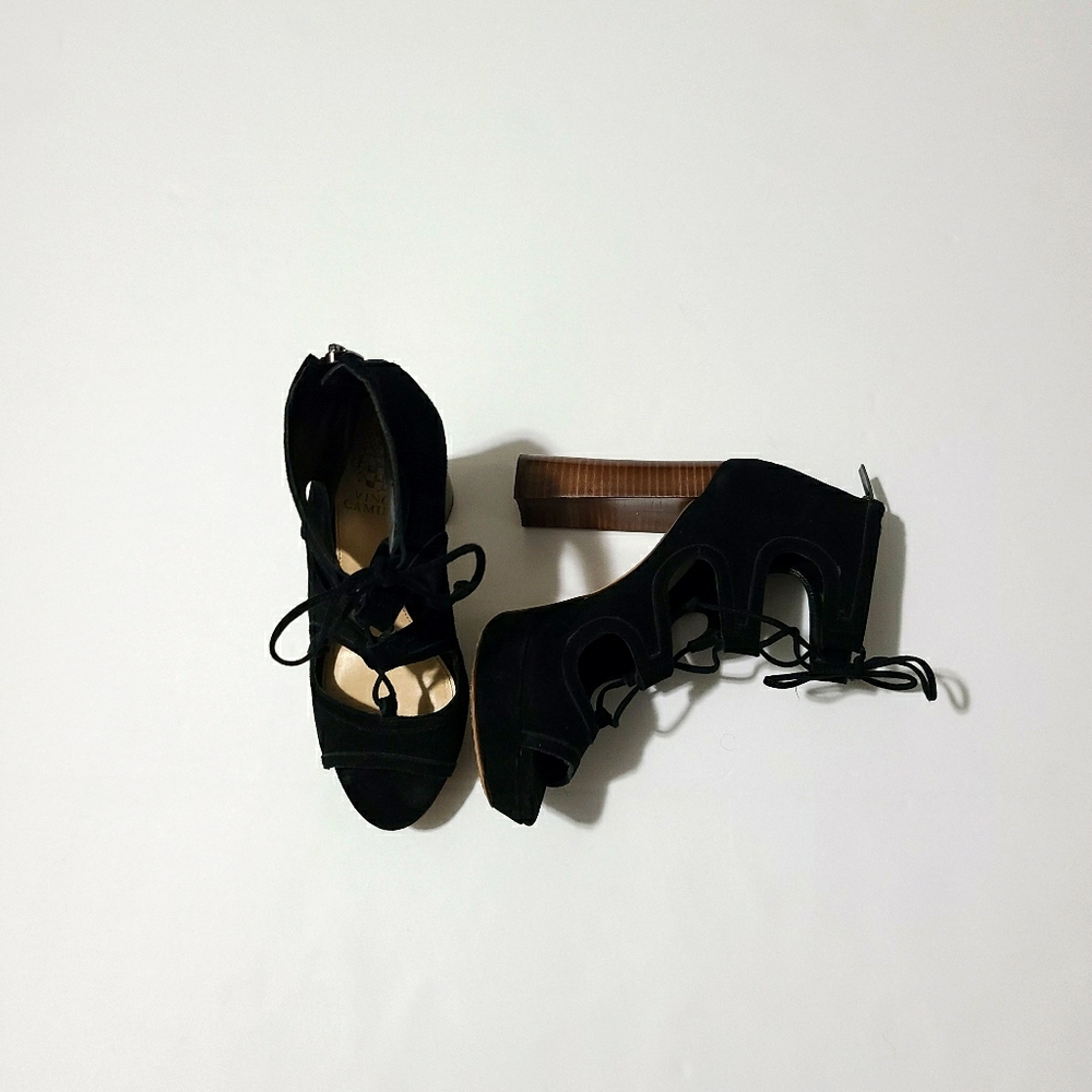 Vince Camuto Shoes